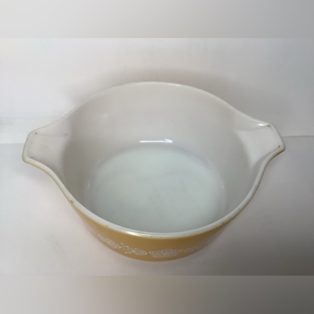 Vintage PYREX Butterfly Gold Round Casserole Dish Bowl 475-B 2.5 QT No L… - Picture 3 of 8